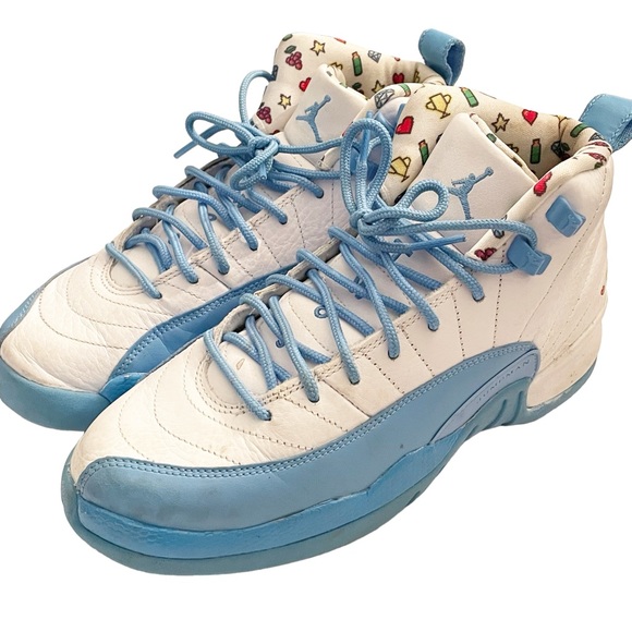 AIR JORDAN 12 Grade School Size 5.5 RETRO 